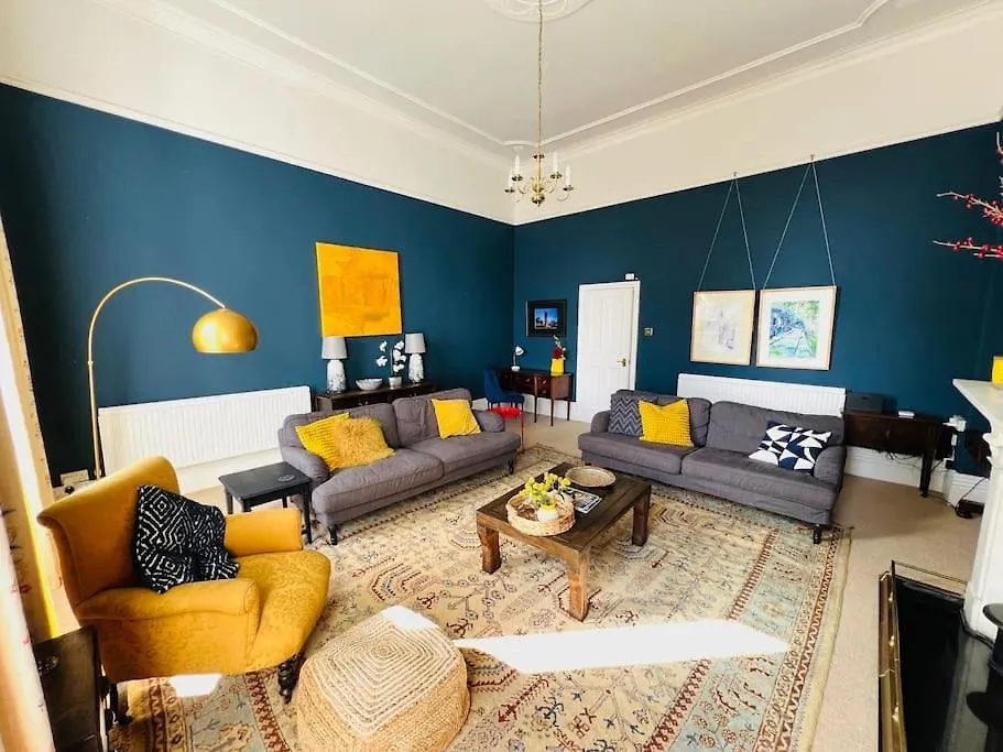 Entire Stylish Colourful Two Bed Flat In Clifton Apartment Bristol